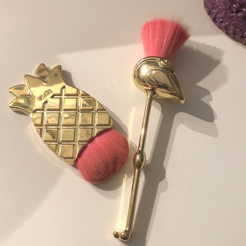 Make up brushes